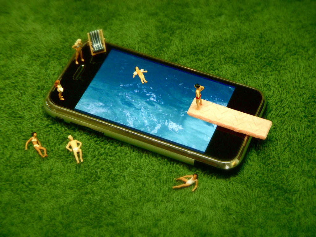phone pool photo